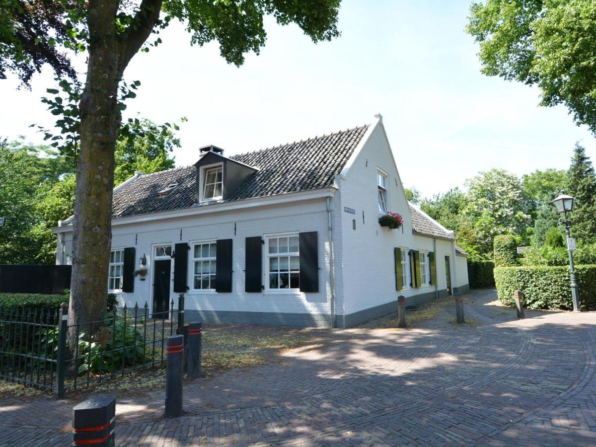 Bed and Breakfast Huys En Hoff Aen Den Haspel Oirschot Exterior foto